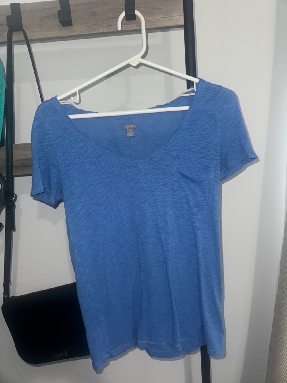 aerie OG Blue V-Neck Short Sleeve Pocket Tee size small